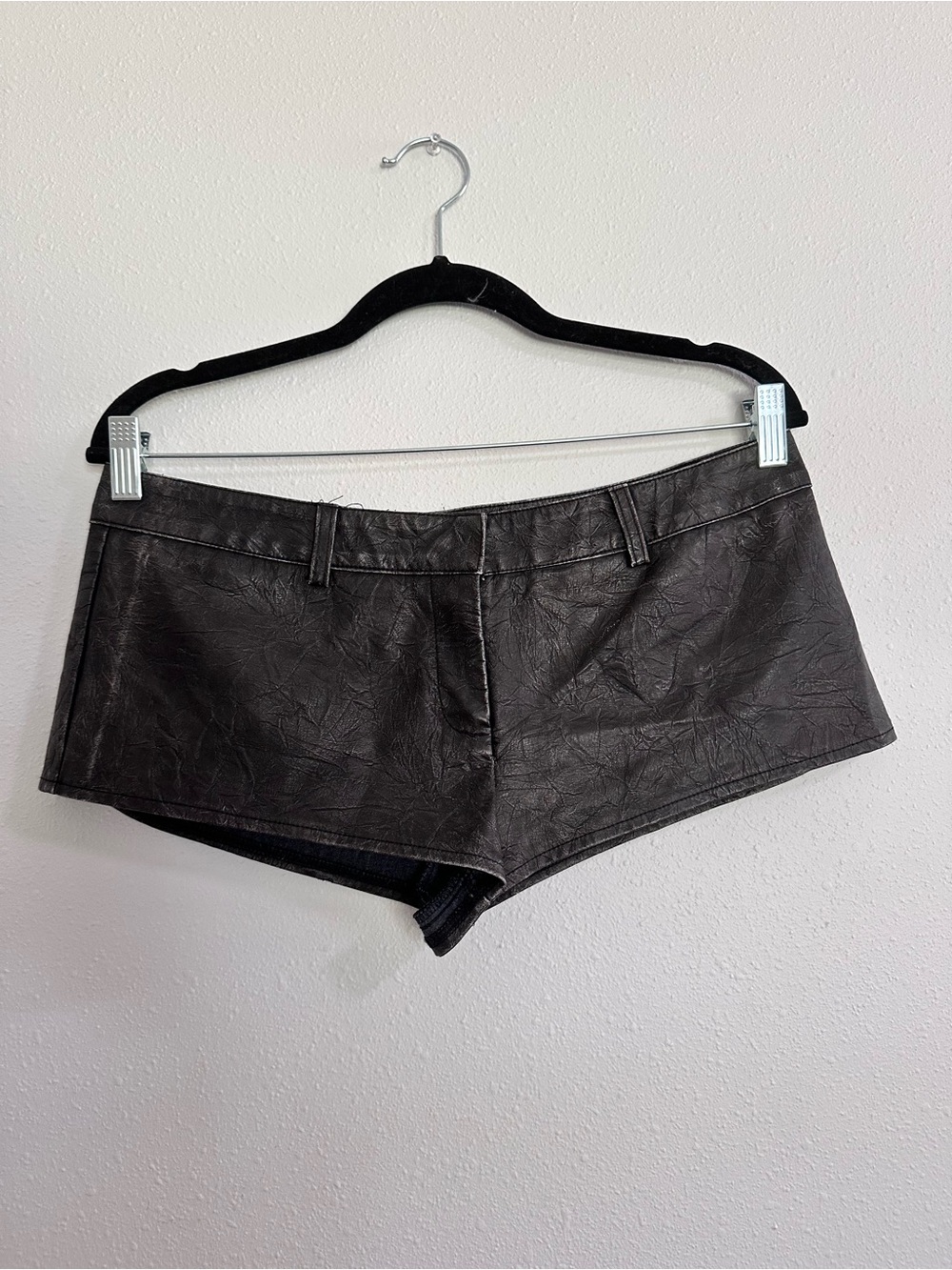 SHEIN Black Faux Leather Short Shorts